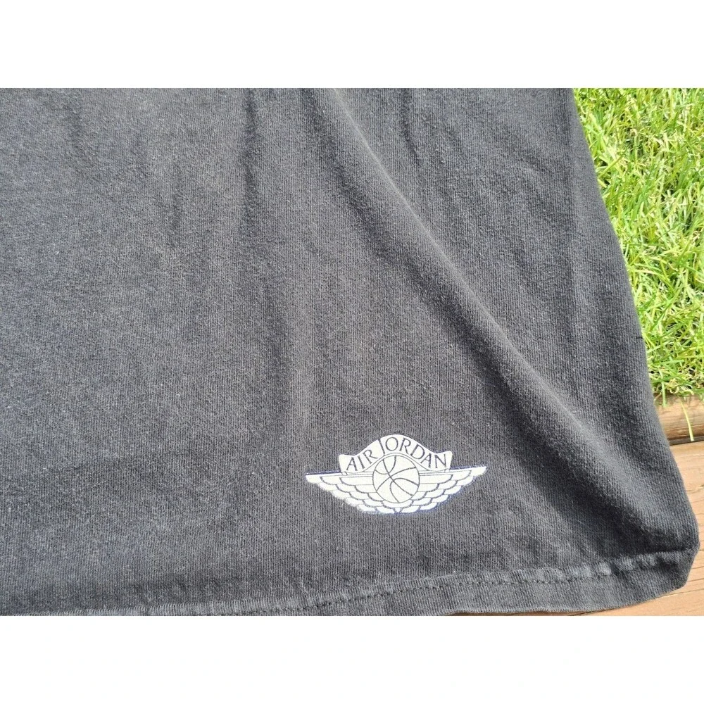 Vintage Air Jordan Wings Graphic T Shirt Mens XL Cotton Y2K 2000s Red Logo Black